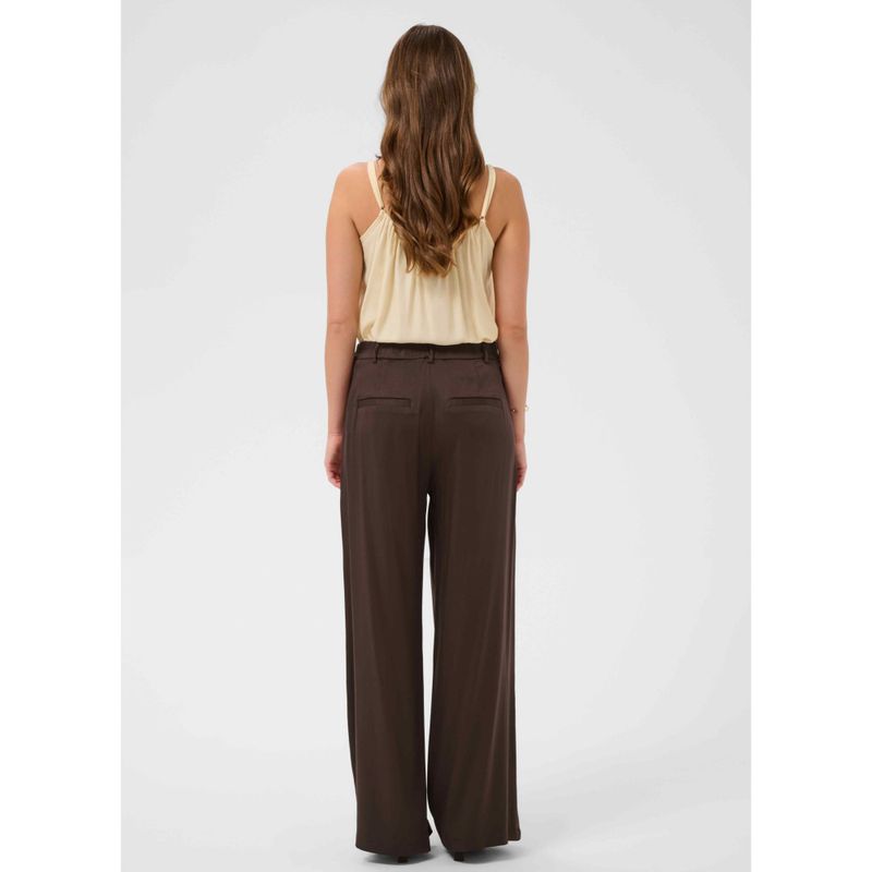 CRThelma Pant