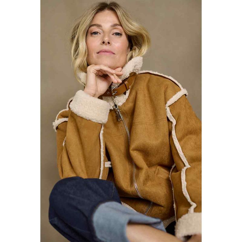 CRUma Jacket