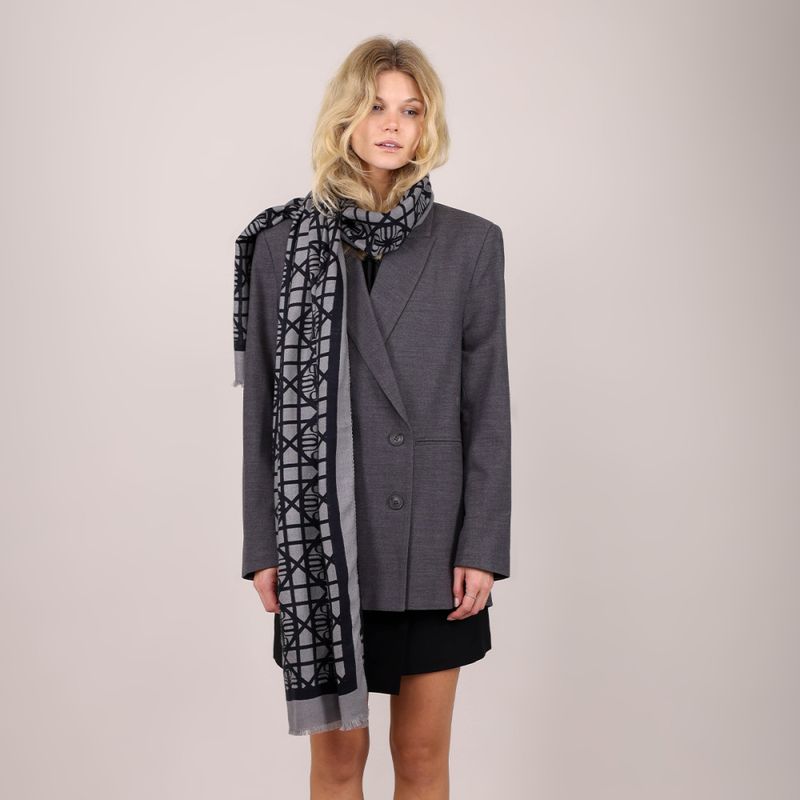 Nuuk Scarf - Charcoal